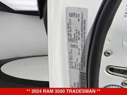 Used 2024 RAM 3500 Tradesman w/ Towing Technology Group AWD/4WD image 35