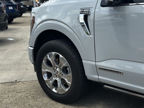 Certified 2023 Ford F150 Platinum w/ Equipment Group 701A High AWD/4WD image 9