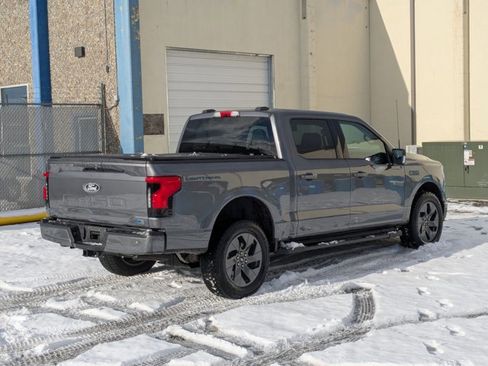 Used 2024 Ford F150 Lightning Flash w/ Max Trailer Tow Package image 5
