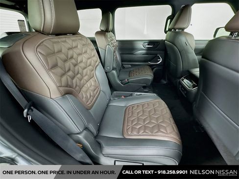 New 2026 Nissan Armada Platinum Reserve image 30