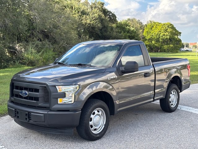 Used 2017 Ford F150 XL w/ Equipment Group 101A Mid RWD image 1