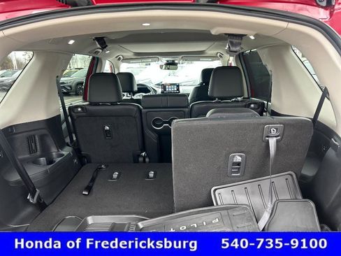Certified 2025 Honda Pilot Touring image 33