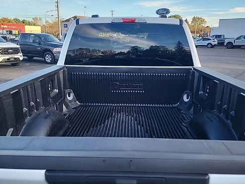 Used 2025 Ford F250 XLT image 7