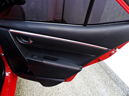 Used 2016 Toyota Corolla S Special Edition FWD image 12