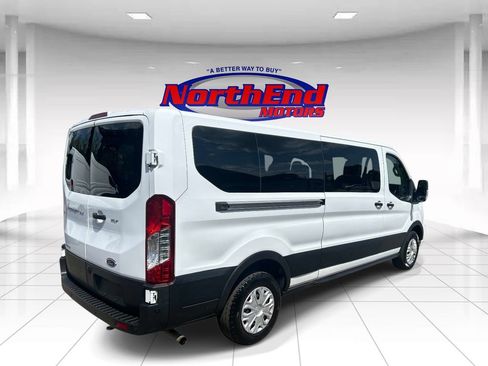 Used 2023 Ford Transit 350 XLT RWD image 3