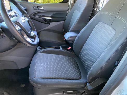 Used 2022 Ford Transit Connect XLT FWD image 24