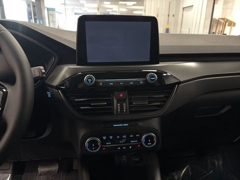 New 2026 Ford Escape Active w/ Cold Weather Package image 19