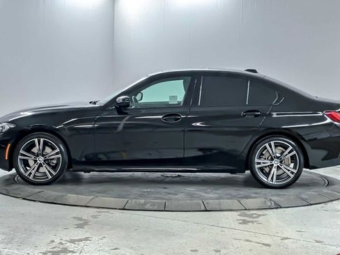 Used 2023 BMW 330i Sedan w/ Premium Package image 5