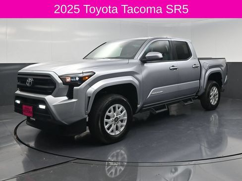 Used 2025 Toyota Tacoma SR5 RWD image 2