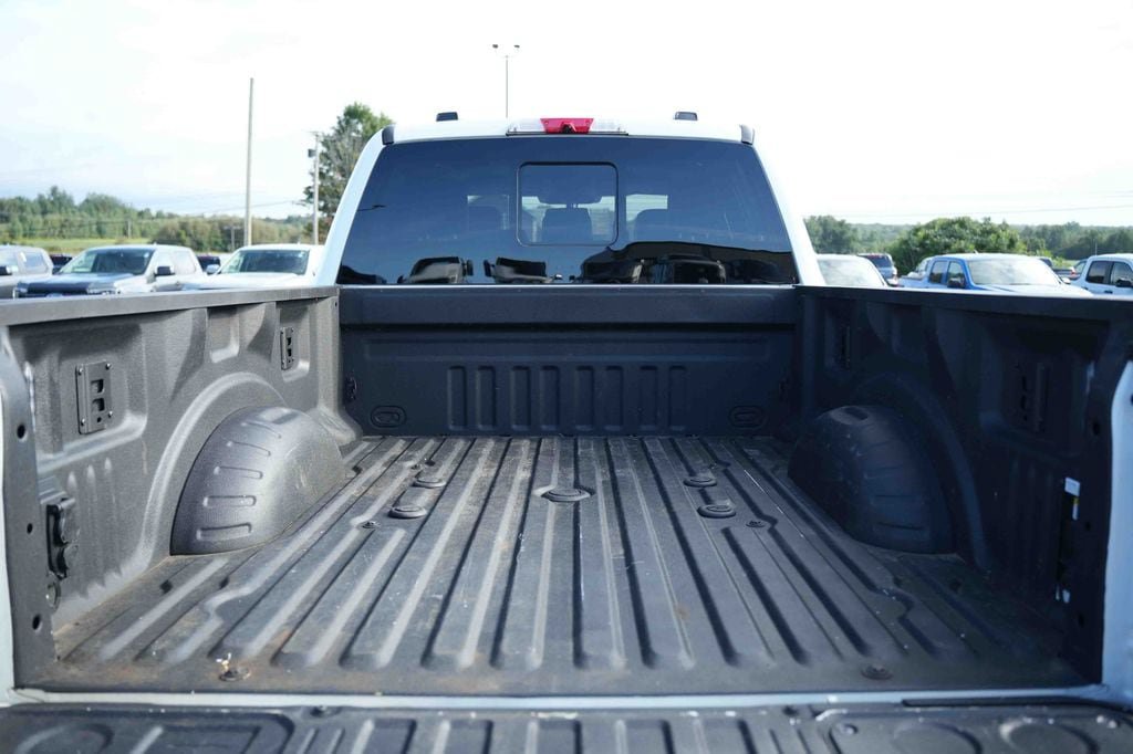 Used 2024 Ford F350 Lariat w/ Chrome Package AWD/4WD image 12
