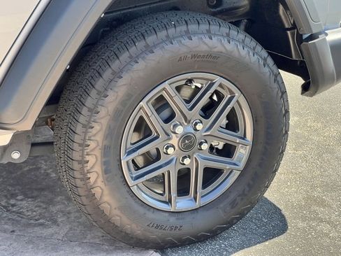 Used 2024 Jeep Wrangler Sport S image 21