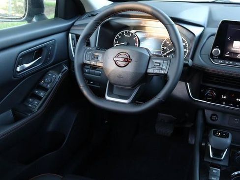 New 2026 Nissan Rogue SV AWD/4WD image 24