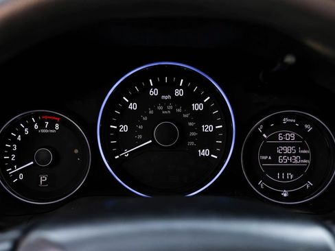 Used 2018 Honda HR-V EX image 18