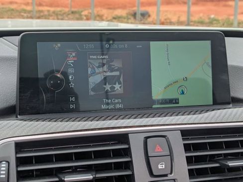 Used 2016 BMW M4 Convertible image 14