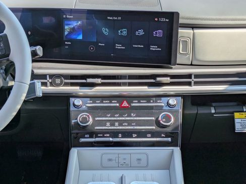 New 2026 Hyundai Santa Fe SE FWD image 18