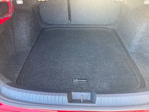 Used 2019 Volkswagen Jetta GLI image 16