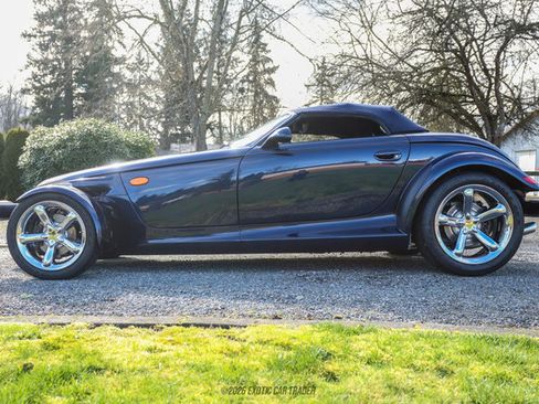 Used 2001 Chrysler Prowler image 19