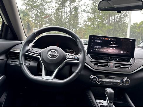 Used 2024 Nissan Altima 2.5 SL image 4