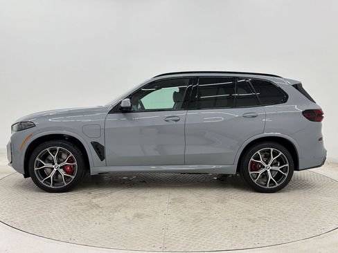 New 2026 BMW X5 xDrive50e w/ M Sport Package AWD/4WD image 2