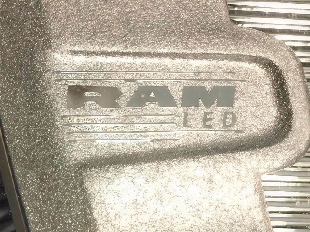 Used 2021 RAM 1500 Laramie AWD/4WD image 13