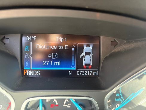 Used 2015 Ford Escape Titanium w/ Equipment Group 301A AWD/4WD image 15