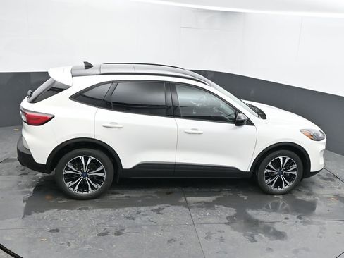 Used 2021 Ford Escape SEL w/ SEL Stealth AWD Package image 34