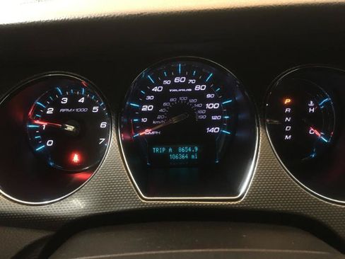 Used 2012 Ford Taurus SEL FWD image 13