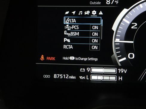 Used 2023 Toyota Tundra Limited AWD/4WD image 44