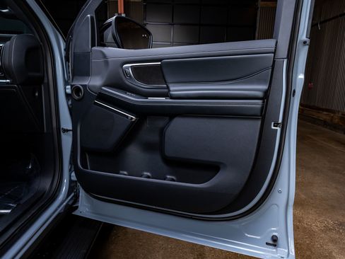 Used 2025 Ford Expedition Platinum w/ Stealth Performance Package image 36