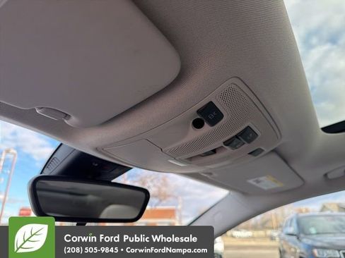 Used 2017 Mercedes-Benz GLA 250 4MATIC image 17