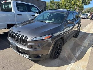 Used 2018 Jeep Cherokee Latitude w/ Altitude Package image 1