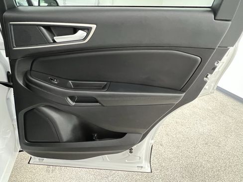 Used 2024 Ford Edge SEL image 55