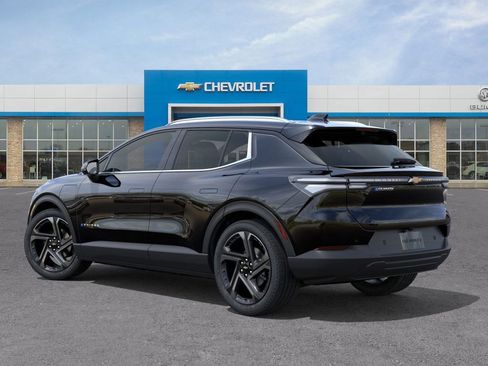 New 2026 Chevrolet Equinox EV LT image 3