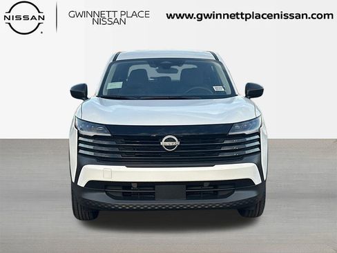 New 2026 Nissan Kicks S image 2