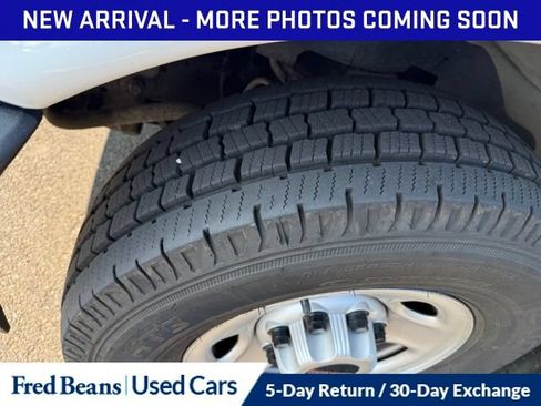 Used 2021 GMC Savana 2500 w/ Driver Convenience Package RWD image 8
