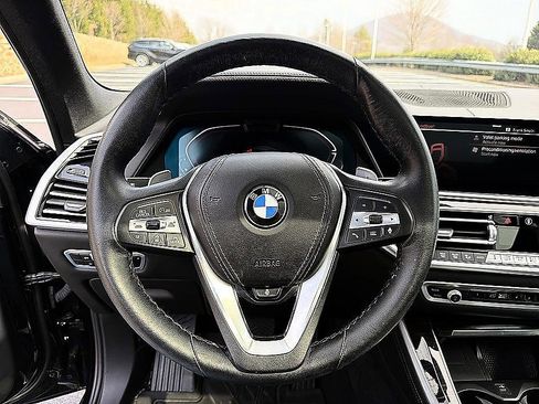 Used 2023 BMW X5 xDrive40i AWD/4WD image 10