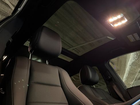 New 2026 Mercedes-Benz GLS 450 4MATIC image 17