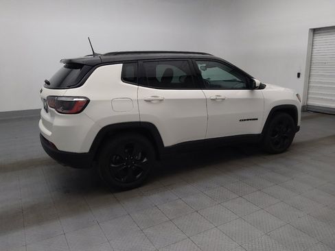 Used 2021 Jeep Compass Latitude w/ Sun and Sound Group FWD image 10