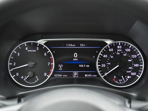 Used 2024 Nissan Sentra SV image 24