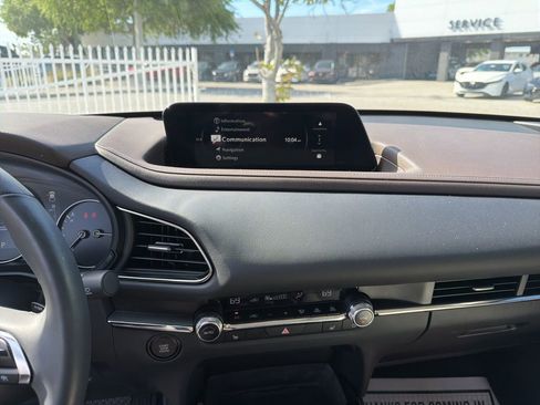 Used 2025 MAZDA CX-30 AWD 2.5 S w/ Premium Package image 22