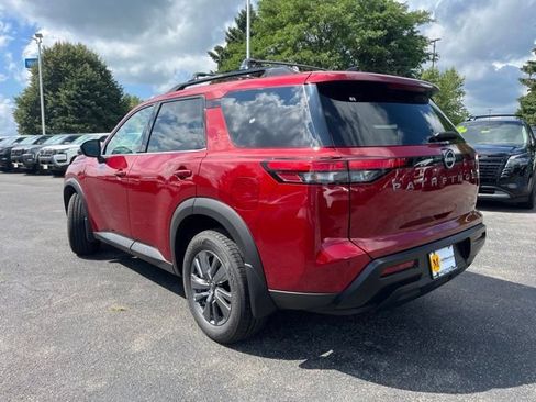New 2026 Nissan Pathfinder SV AWD/4WD image 3