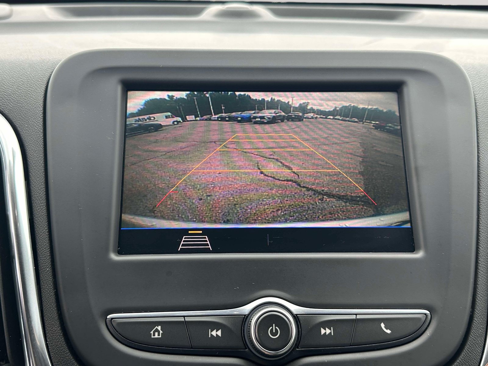 Used 2020 Chevrolet Equinox LS w/ LS Convenience Package AWD/4WD image 10