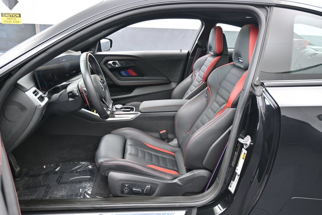 Used 2026 BMW M2 w/ Lighting Package RWD image 11