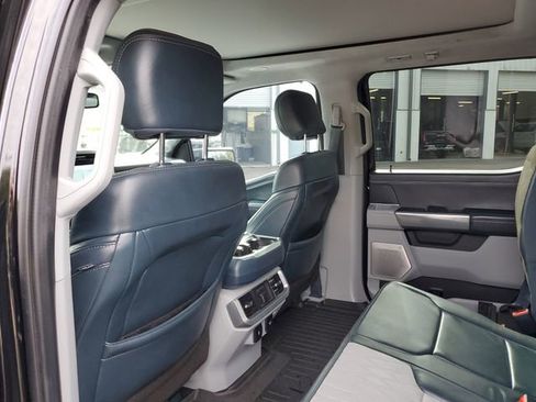 Used 2021 Ford F150 Limited image 10