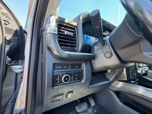 Used 2023 Ford F250 Lariat w/ Lariat Ultimate Package AWD/4WD image 21
