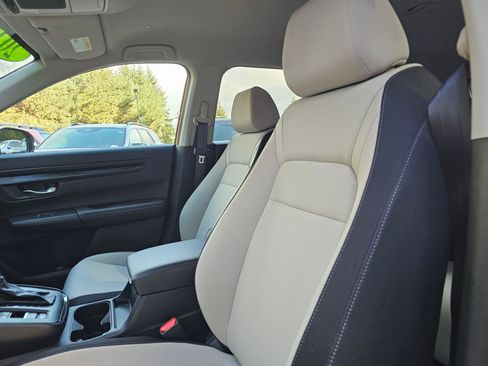 Certified 2025 Honda CR-V LX image 20