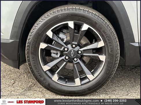 Used 2025 Chevrolet Equinox RS w/ Safety and Technology Package AWD/4WD image 10