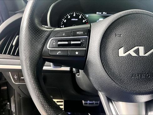 Used 2023 Kia Stinger GT2 RWD image 18