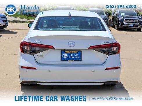 Certified 2024 Honda Civic Touring image 4