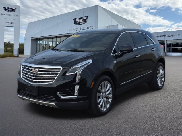 Used 2017 Cadillac XT5 Platinum AWD/4WD image 1